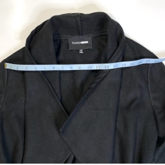 Fashion nova coat - Picture 10 of 11